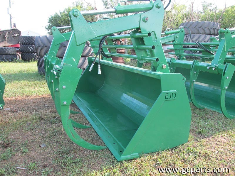 NEW 8FT BUCKET W/ GRAPPLE